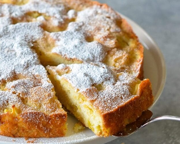 French Apple Cake